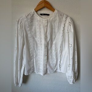 Zara EMBROIDERED EYELET BLOUSE
WHITE